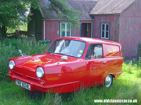 Reliant Supervan III photo