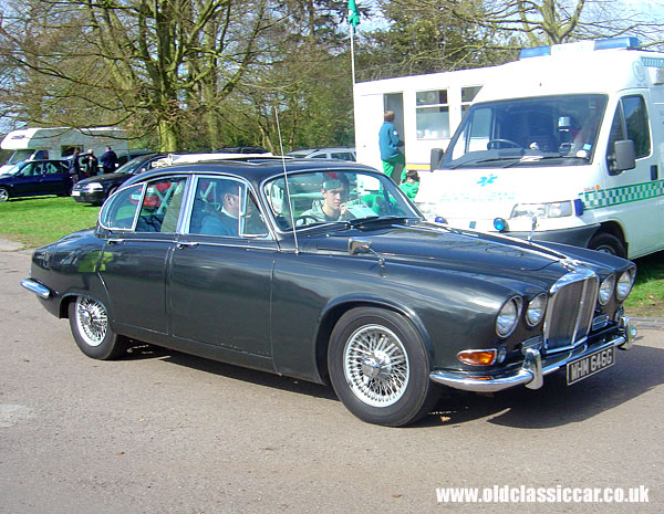 Jaguar 420 picture