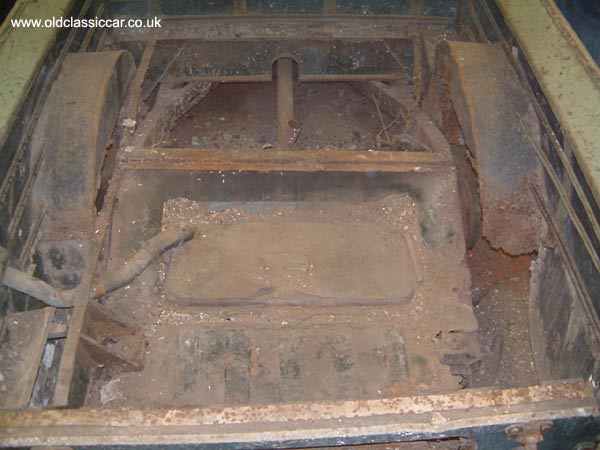Austin A40 Pickup - rear load bay