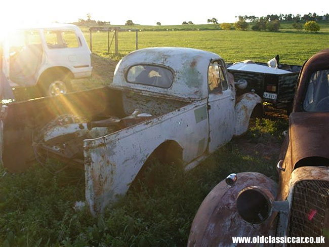 Bedford utes pic #3