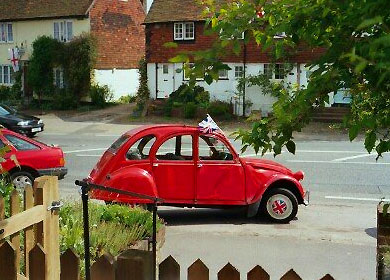 Red Citroen 2 CV