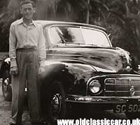 Lowlight Morris Minor