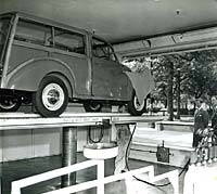 Estate version of the Morris Minor on a ramp