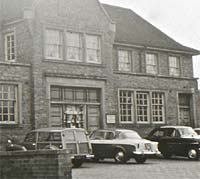 Another Minor Traveller and some other classic cars