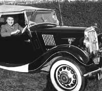 Morris 8 Series 2 tourer car photograph