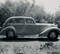 Side view of the 3.5 Litre Sunbeam Talbot