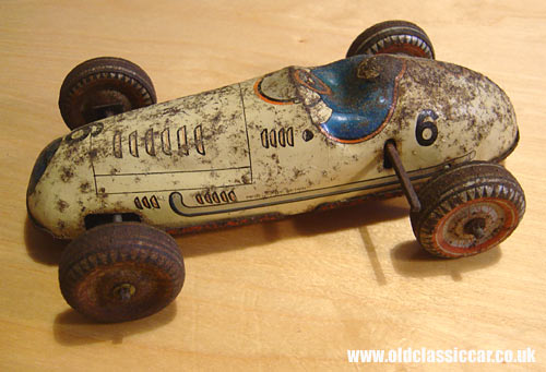 Tinplate toy car