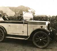 Final view of this vintage Triumph motor-car