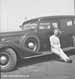 Large American saloon car picture
