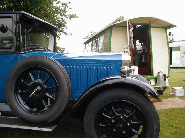 Vauxhall 6 photograph
