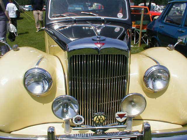 Alvis TA14 photograph