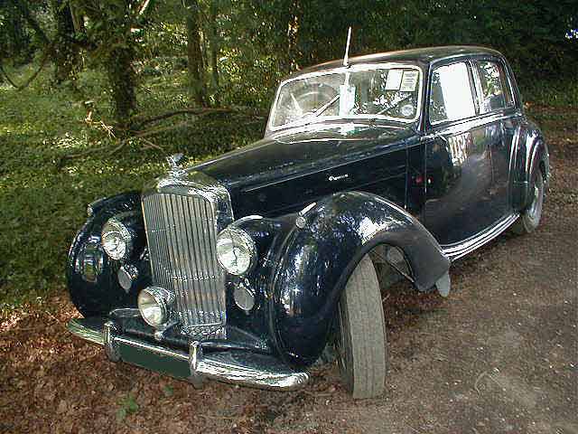 Bentley Standard saloon photograph
