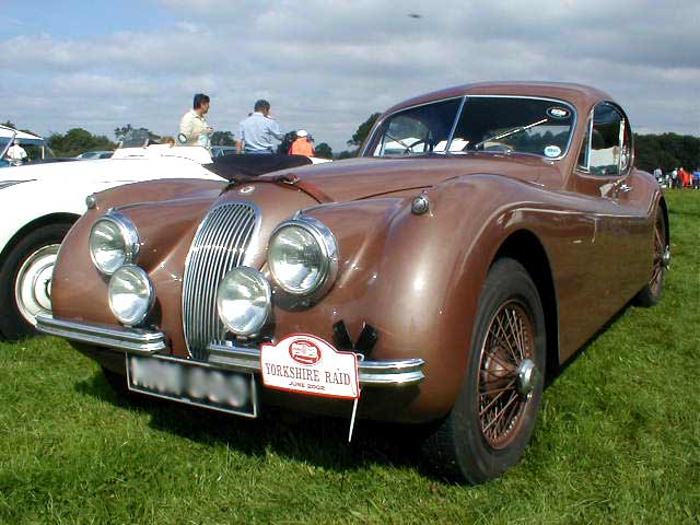 Jaguar XK120 photograph