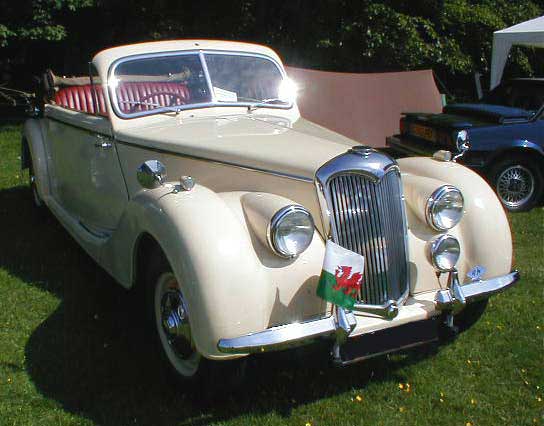 Riley RM roadster photograph