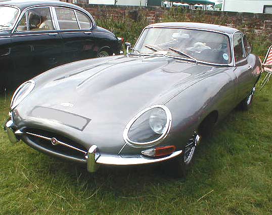 Jaguar E Type fhc photograph