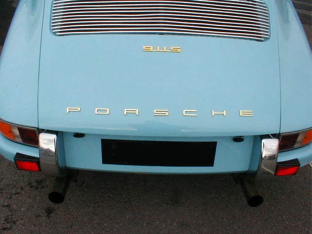 Porsche 911S photograph