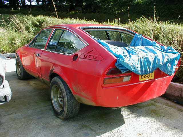 Alfa Romeo GTV photograph