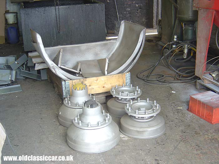 Sandblasted hubs