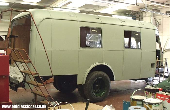 Etch primer stage