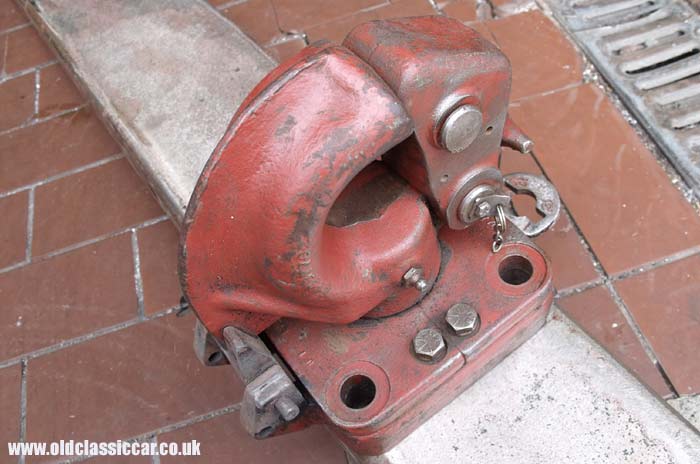 Towing eye
