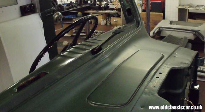 Steering wheel and scuttle vent fitted