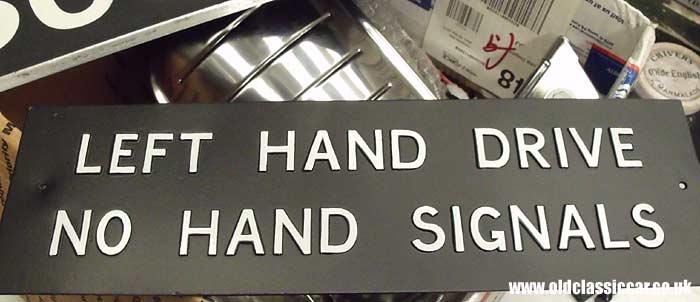 Lefthand drive sign