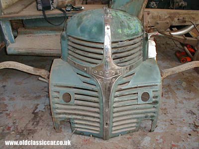 Dodge grille