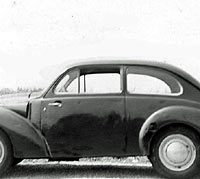 Side view of an Aero Minor saloon car