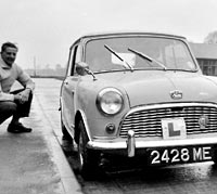 Driving lessons in a 1960 Mk1 Mini