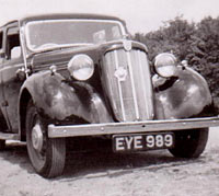 1938 Morris saloon