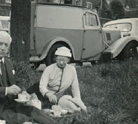 Morris 5cwt panel van