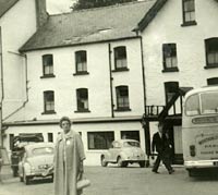 Two Minors and a Ford Thames coach