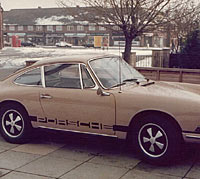 Side view of the Porsche 912