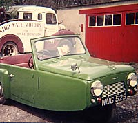 Reliant Regal & Austin Loadstar breakdown lorry