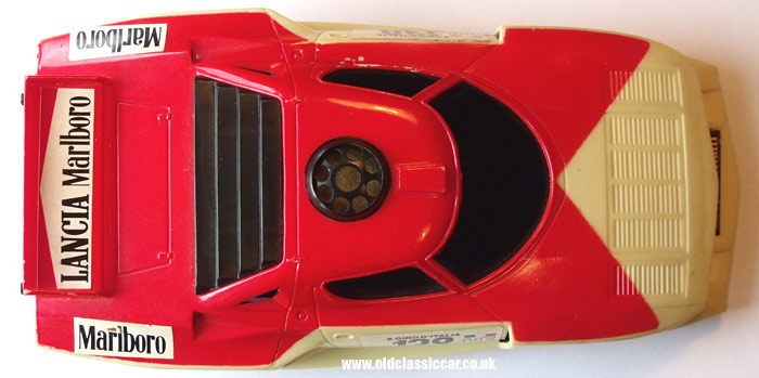 Top-down view of the Lancia car