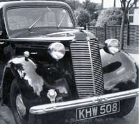 1947 Vauxhall 10 saloon car