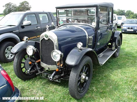 I was very taken with this Crossley when it made an appearance at a show.