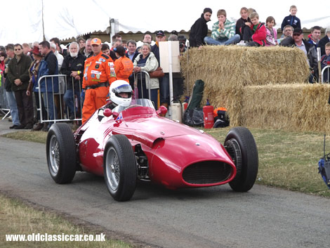 A 250F warms up at the Cholmondey PoP, more photos of this event can be found on this site.