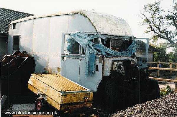 Picture of Horsebox from Commer